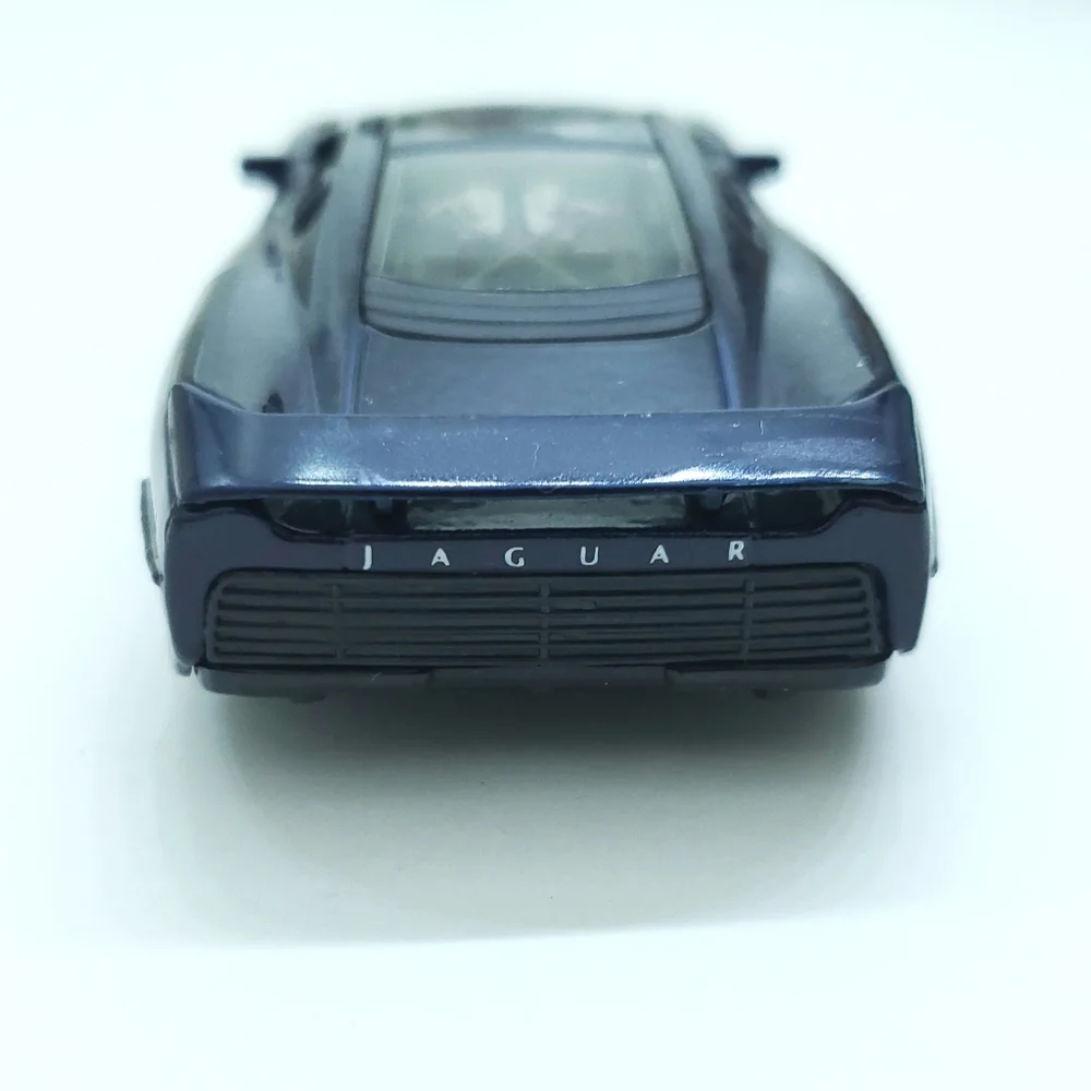 maisto jaguar xj220